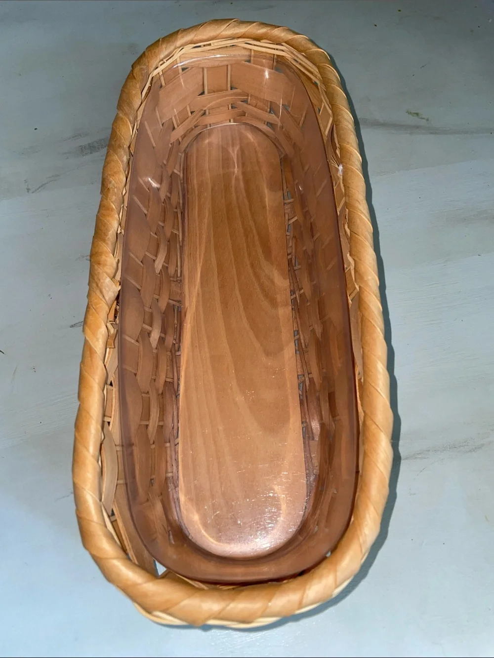 Taskets Renaissance Woven Oval Bread/Cracker Basket w/Apple Accent-plastic liner